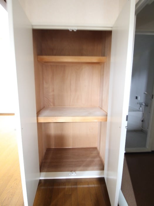 廊下 ロ－ドサイドヒルズ