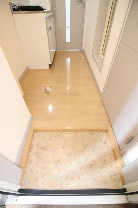 玄関 チェルシ－