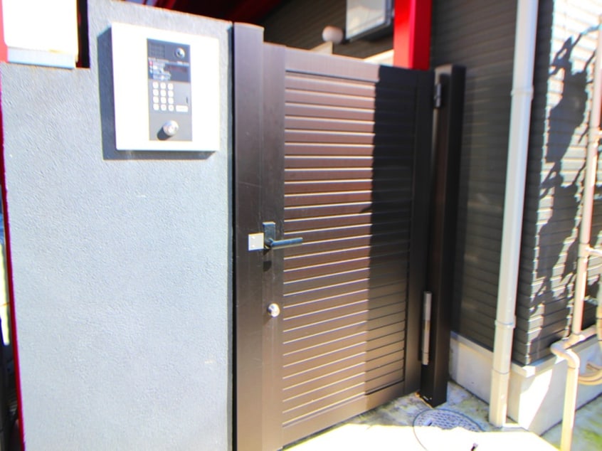 エントランス部分 ラージフィールド