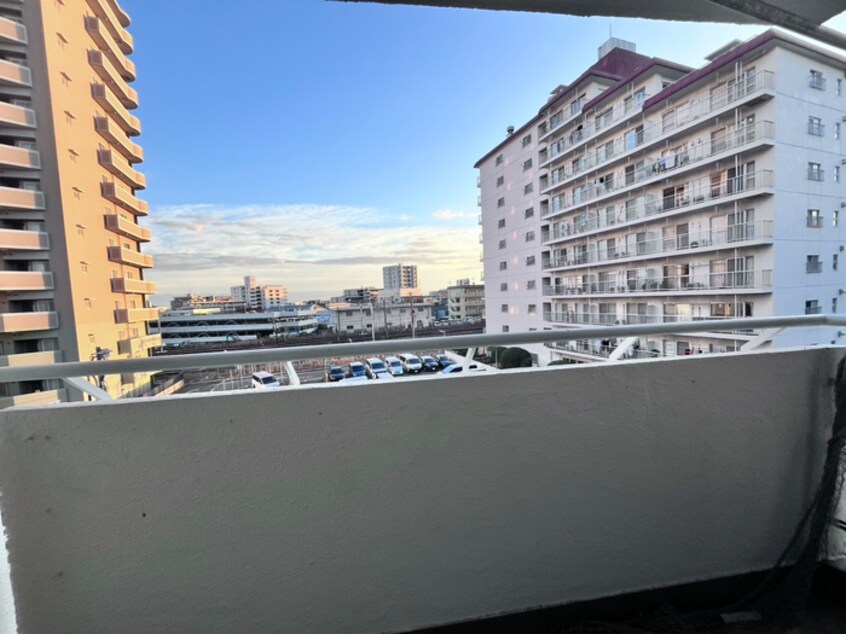 室内からの展望 読売高野ビル