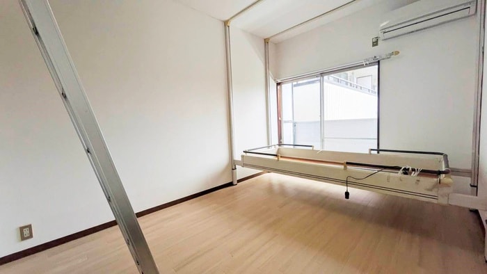 居室 コプロスハイム