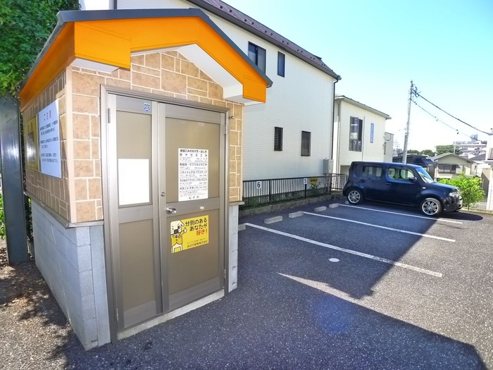 駐車場 パルコ－ト泉