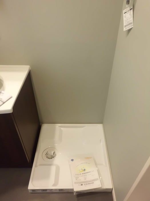 洗濯機置場 ラ・ヴィーナス