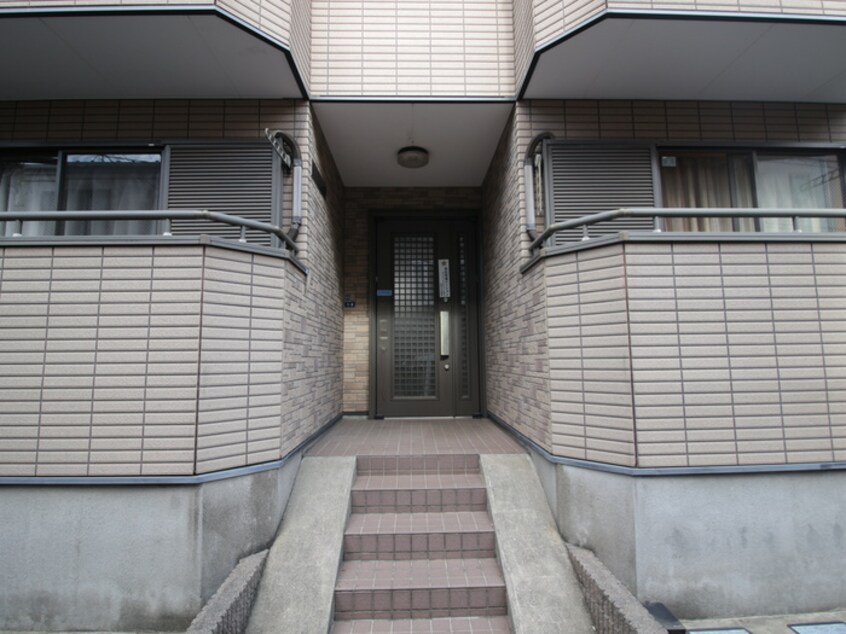 エントランス部分 エクセルハイム