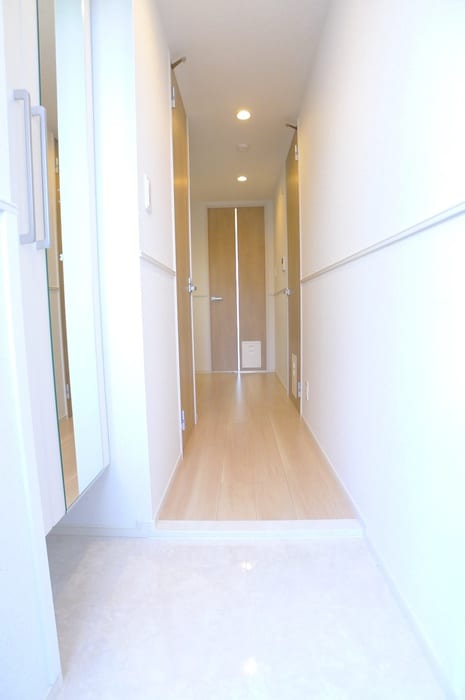 玄関 ル　コンフィーエ　サンカント