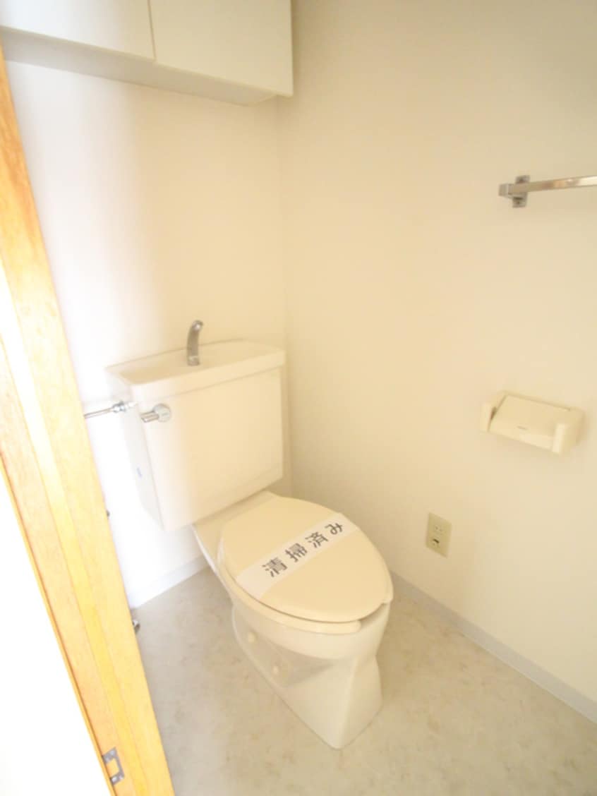 トイレ ル・シェルキタカドⅠ