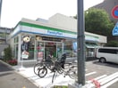 ファミリーマート木場六丁目店(コンビニ)まで75m Ｂａｕｍｐｌａｔｚ