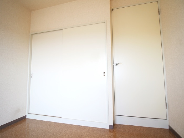 収納 エーデルハイム