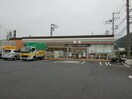 セブンイレブン 秦野金目川店(コンビニ)まで458m リバ－サイドハイツ