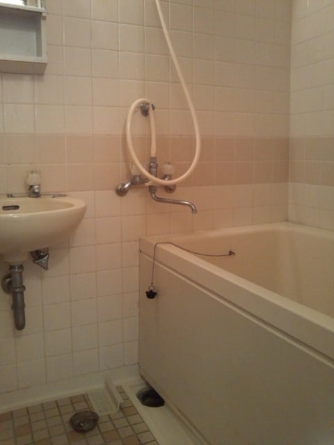 バス／シャワールーム等 上高田フラッツ