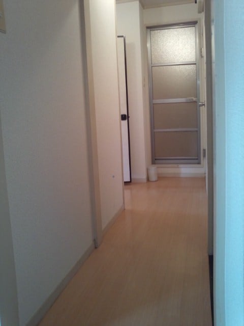 廊下 上高田フラッツ