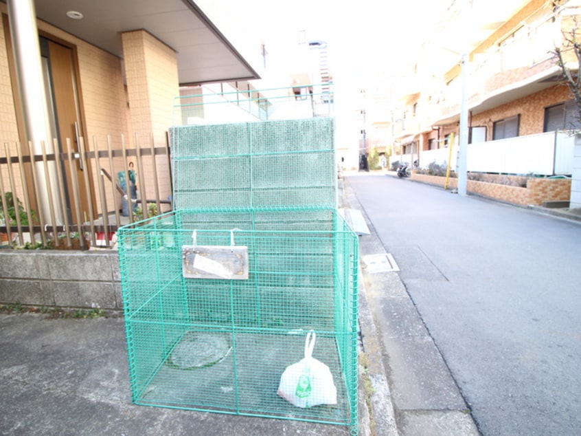 建物設備 モンテフロ－ラ国立