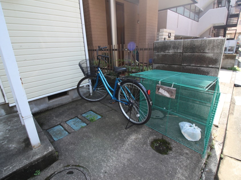 建物設備 モンテフロ－ラ国立