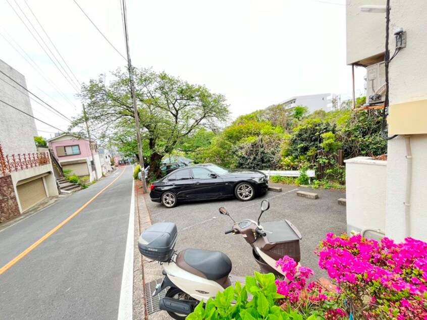 駐車場 桜ケ丘マンション