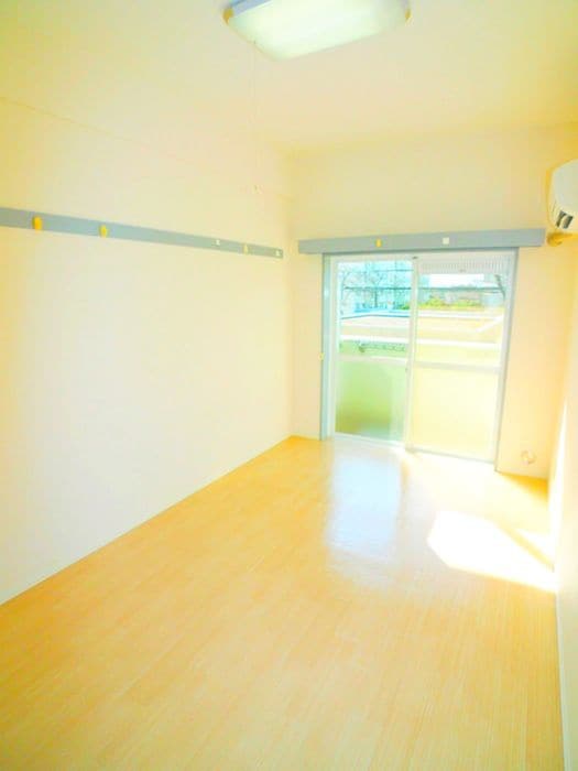 室内からの展望 カーサトキ