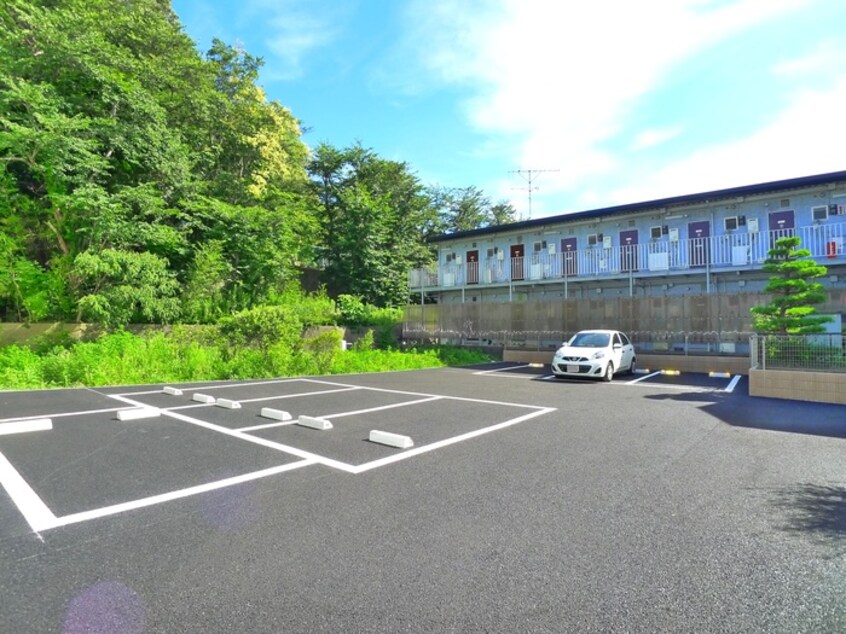 駐車場 リブリ・ミッドサマー