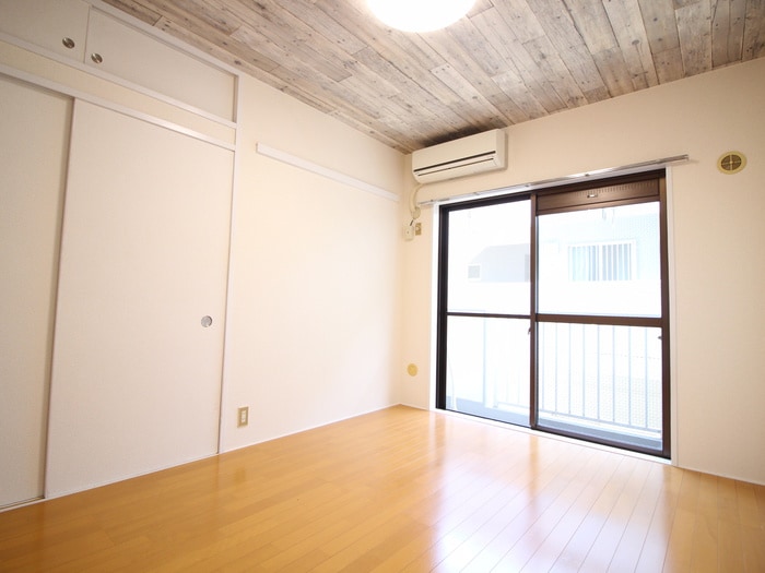 居室 タイムラ－レジデンス