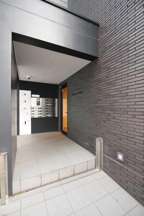 エントランス部分 ＰＡＳＥＯ　ｓｈｉｎｊｕｋｕ