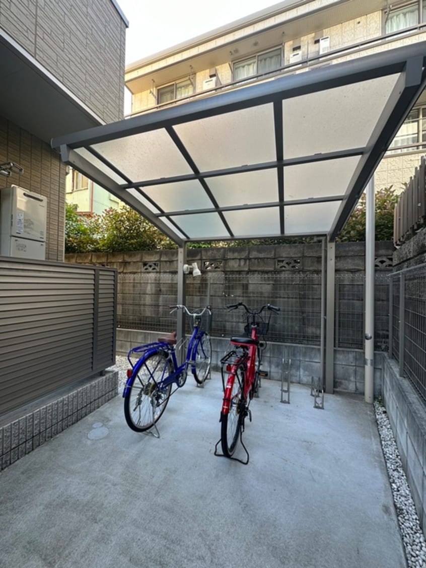 駐輪場 リモーネ