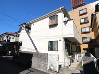 コーポリラ