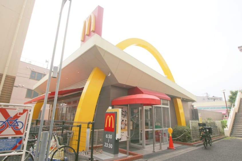 マクドナルド(ファストフード)まで500m パルコピッコラ
