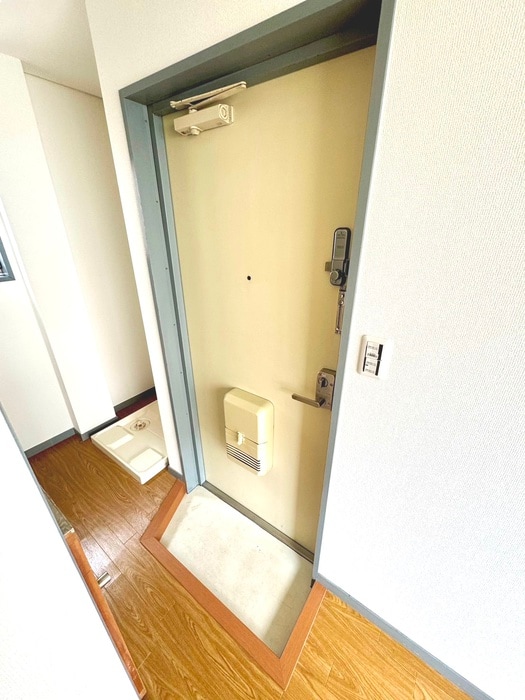 玄関 昭和館