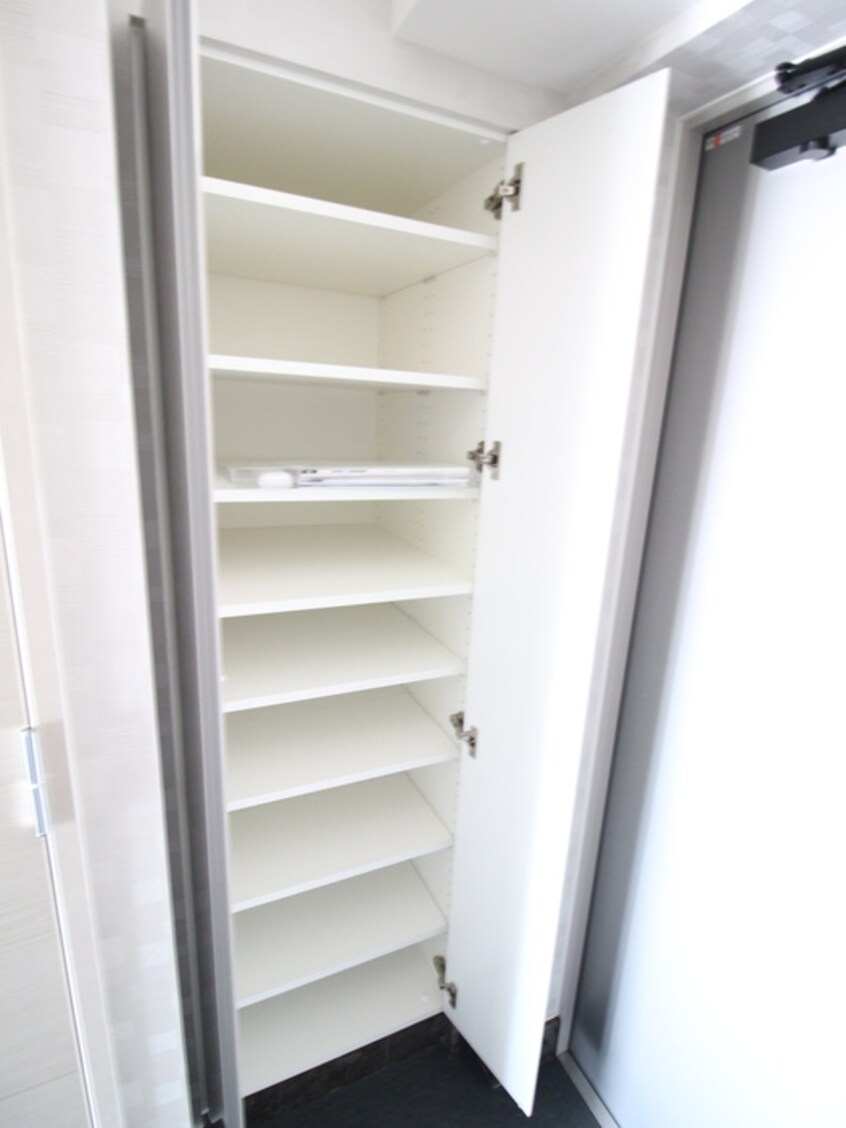 靴箱 コンフォリア西新井