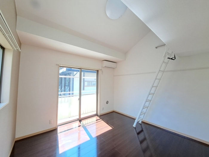 居室 エスポワ－ル・港南