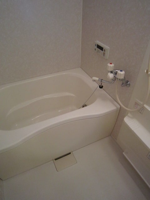 バス／シャワールーム等 アドニスⅡ