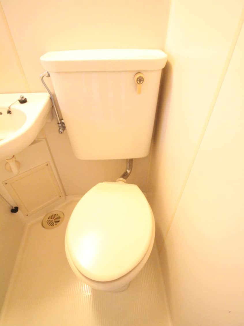 トイレ ドエル馬絹・Ａ