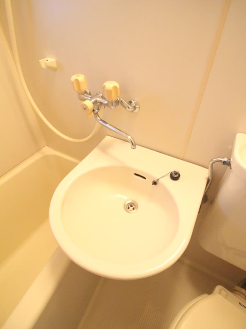 洗面 ドエル馬絹・Ａ