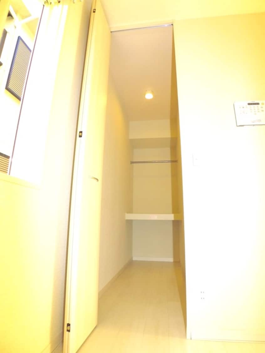 収納 エクセル・フラット