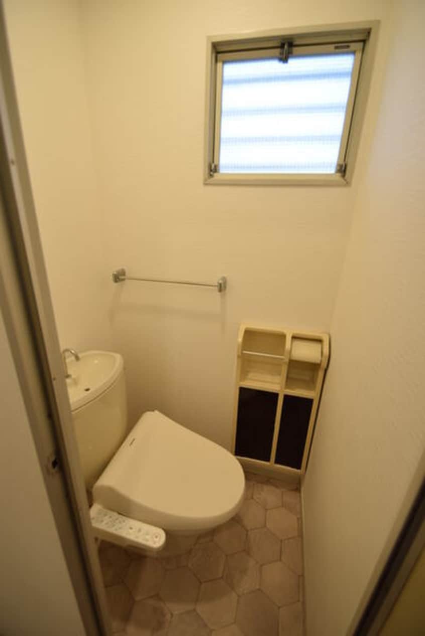 トイレ シンヤハイツ