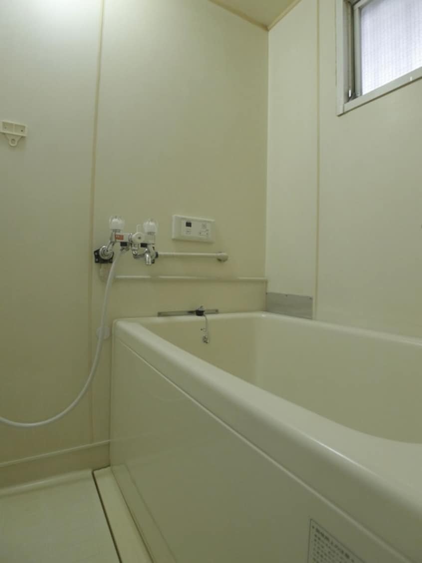 バス／シャワールーム等 シンヤハイツ