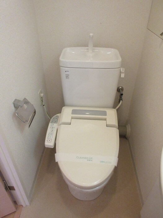 トイレ エスティメゾン大島