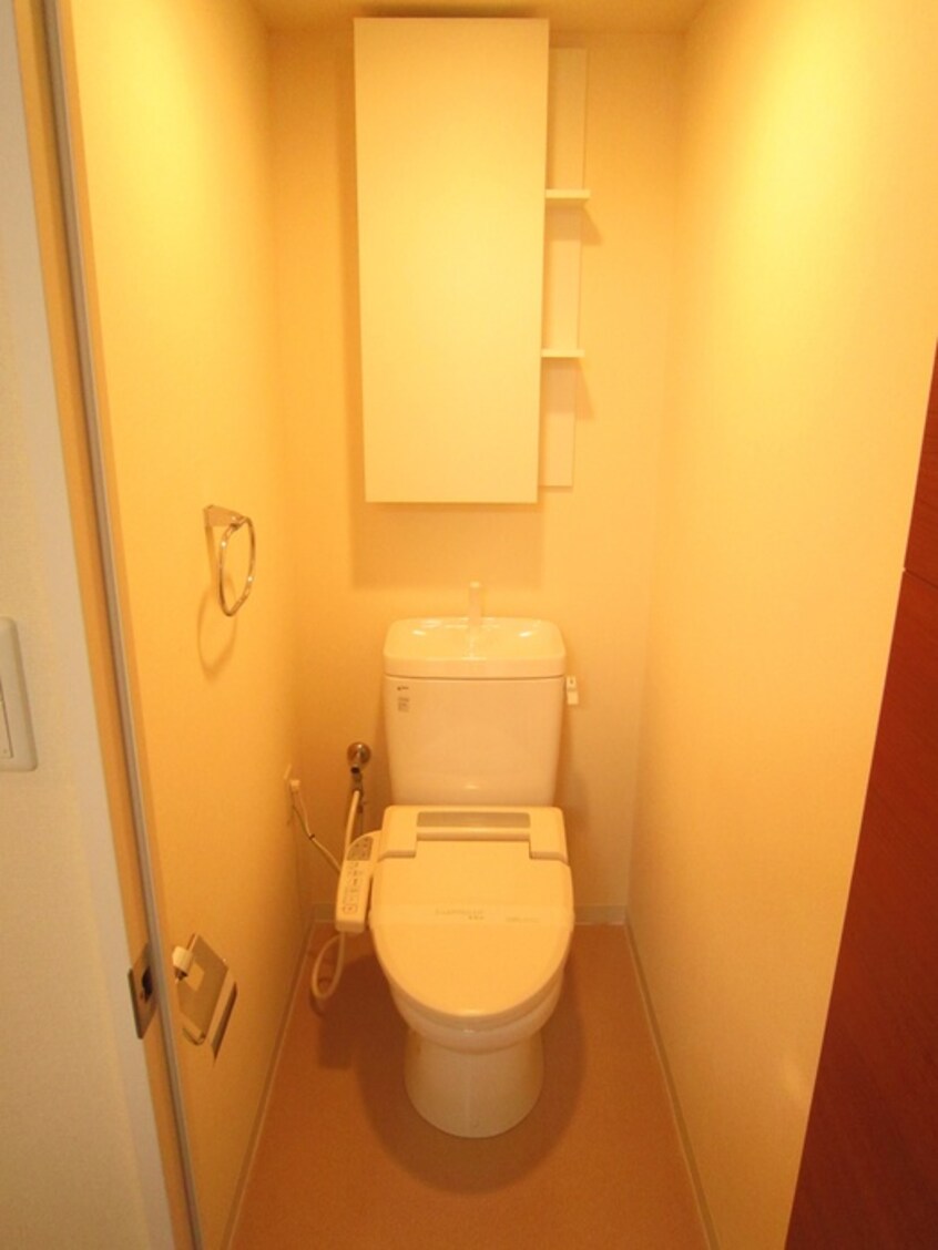 トイレ エスティメゾン大島