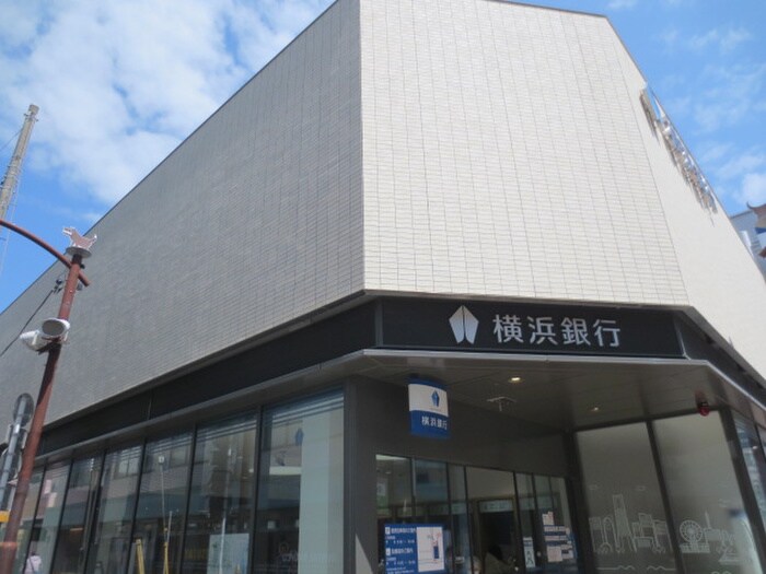 横浜銀行(銀行)まで180m ハイツ  オオクボ