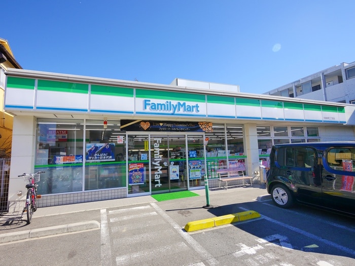 ファミリーマート 石神井町二丁目店(コンビニ)まで170m ア－トパレス石神井公園Ｎｏ１
