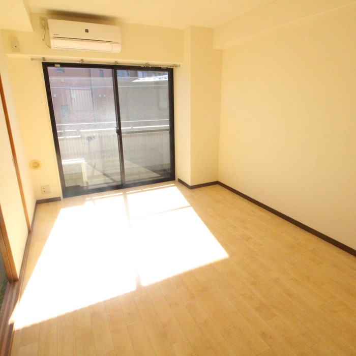 居室 レ－ルサイドヒルズ