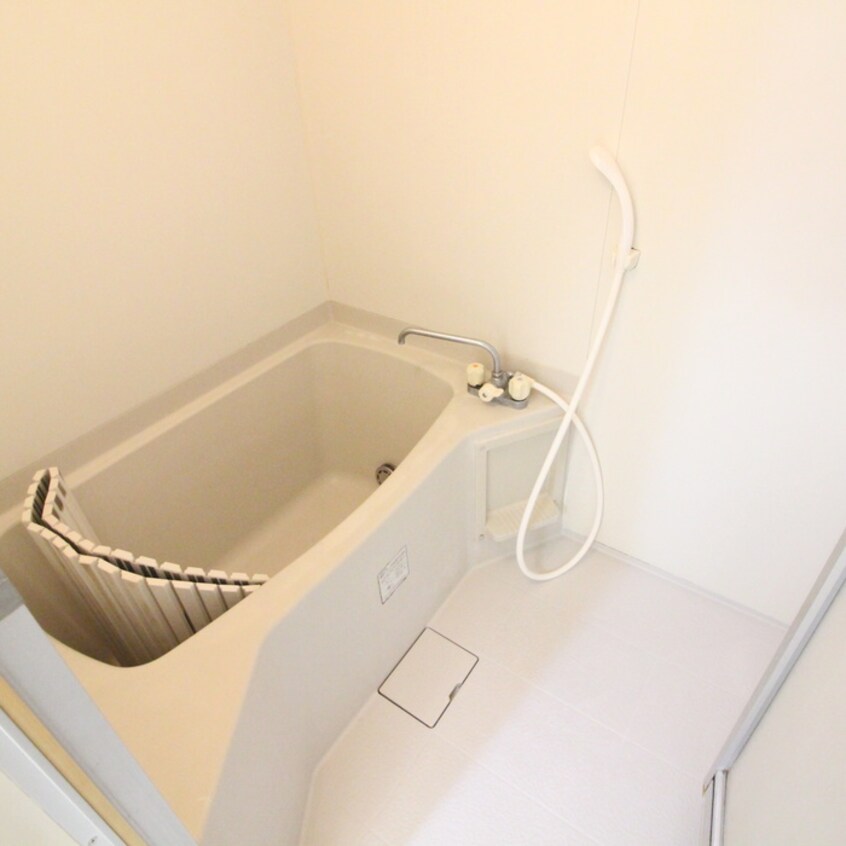 バス／シャワールーム等 レ－ルサイドヒルズ