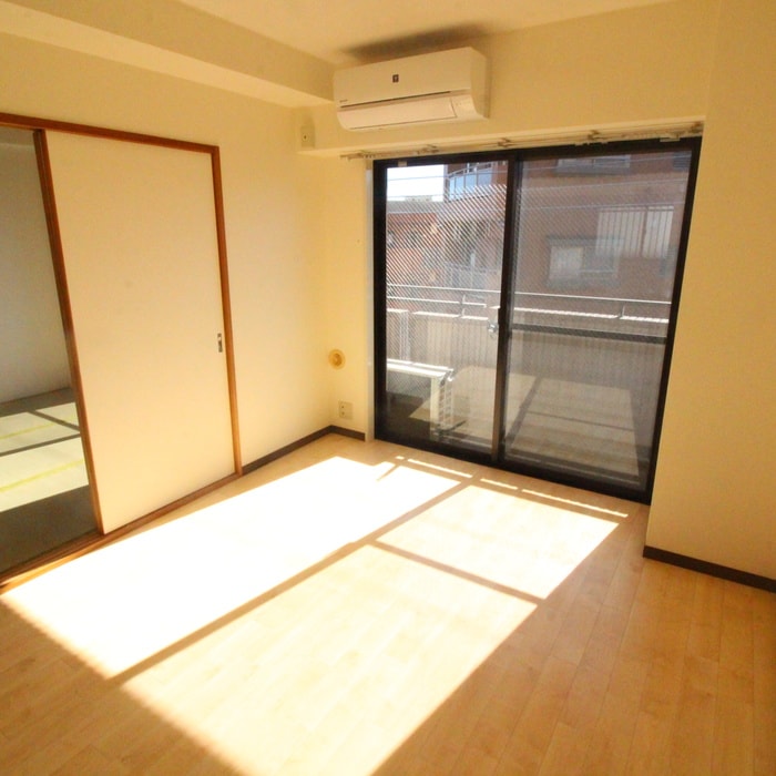 居室 レ－ルサイドヒルズ