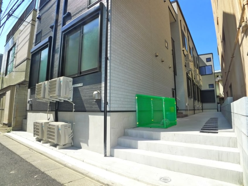 エントランス部分 リバーテラス千住大橋