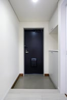 玄関 ルクレ日本橋蛎殻町