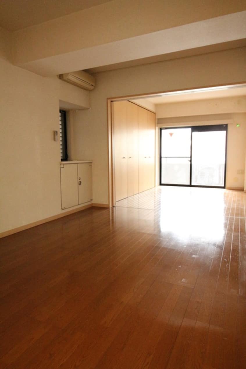 居室 ルクレ日本橋蛎殻町