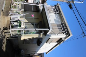 メゾン足立