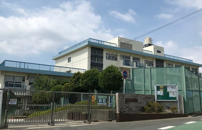 南本宿小学校(小学校)まで160m 友愛ハイムＣ