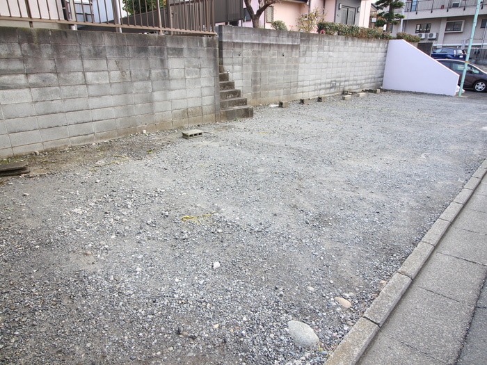 駐車場 コーポもり２