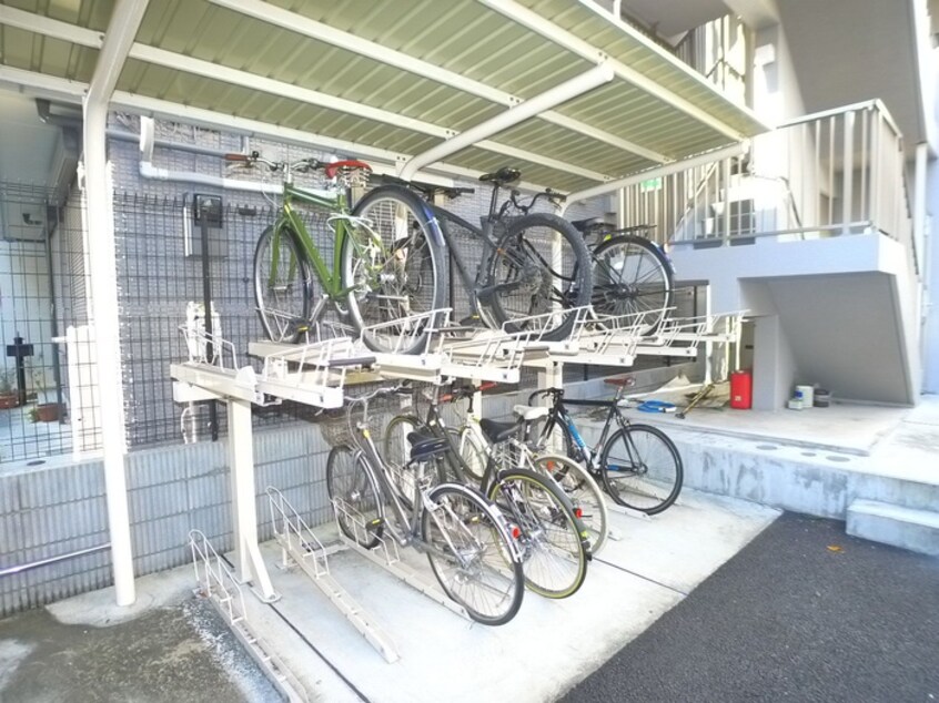 駐輪場 メゾン・シャトロワ深川扇橋