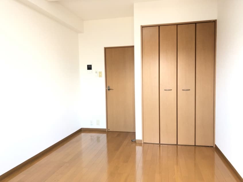 キッチン イーストベイ・船橋本町