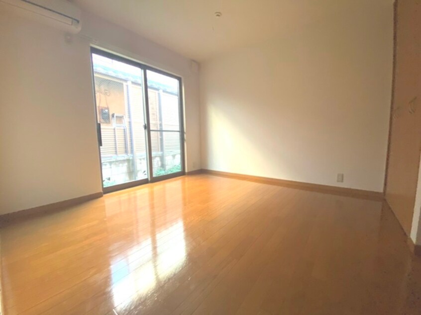 居室 シエデイグロ－ブ